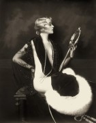 Alfred Cheney Johnston_1927_Ziegfeld Follies Girls_Muriel Finley (mirror).jpg